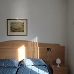 Lil Brenzone sul Garda