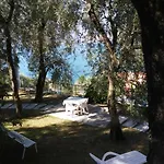 Bed and Breakfast Lil 3*
