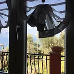 Bed and Breakfast Lil 3*