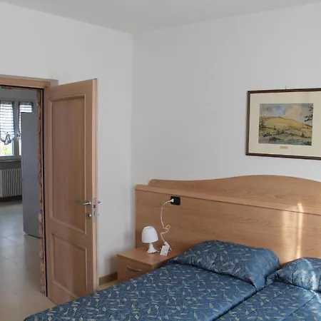 Bed & Breakfast Lil 3*