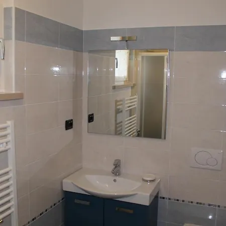 Bed & Breakfast Lil Brenzone sul Garda