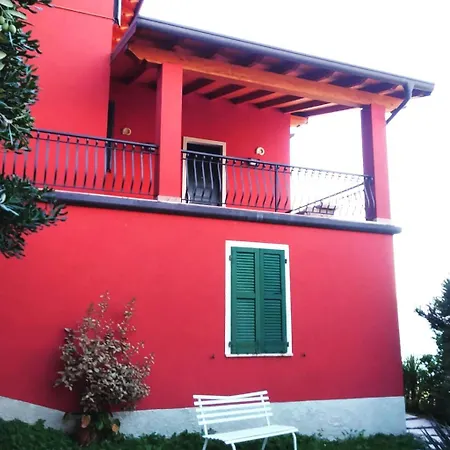 Bed & Breakfast Lil 3*