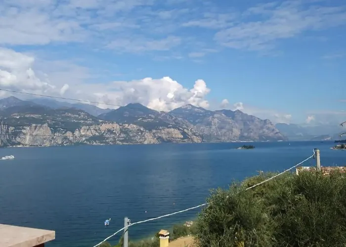 Lil Bed & Breakfast 3*